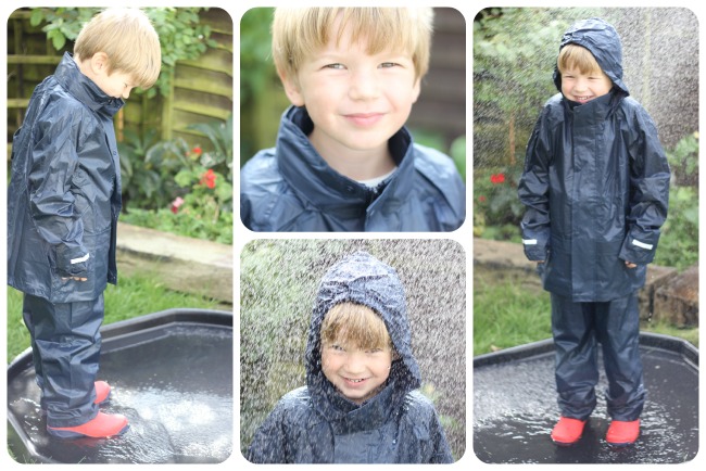Waterproof rain suit