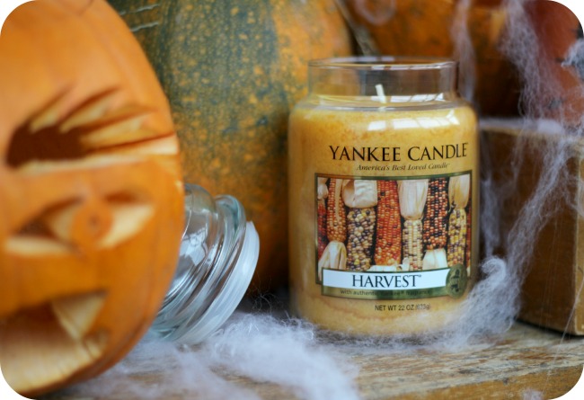 Autumn scented candle